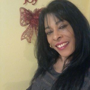 Meet your Posher, Gladys